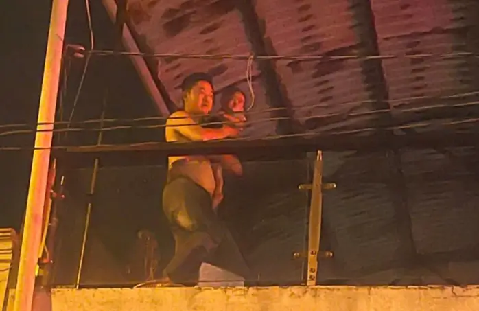  Đại uý công an ở TPHCM cứu cháu bé 13 tháng tuổi đốn tim mạng xã hội