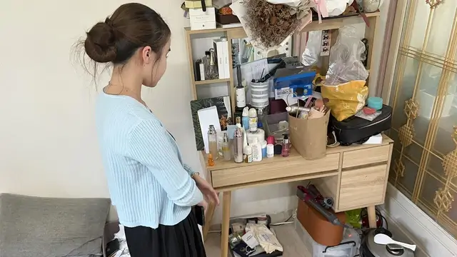  Đăng ảnh tiền, vàng trong két lên mạng, cô gái Hàn gốc Việt bị trộm cuỗm sạch 4,5 tỷ đồng